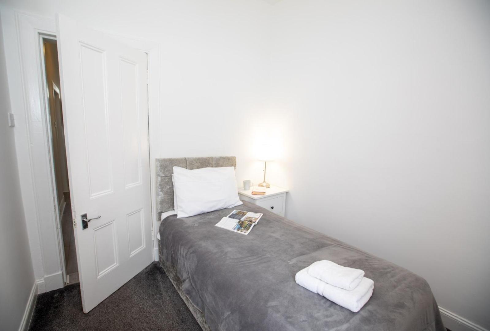 Glebe Street Apartment Leven  Экстерьер фото